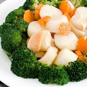Broccoli with scallop