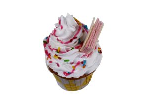 Colourful biscuit cupcake 