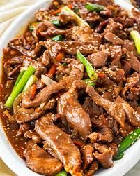 Bulgogi ( Broiled Sliced Beef Marinated In Homemade Soy Sauce with Vegetables )