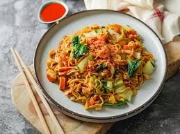 23. Mie Goreng Indonesia