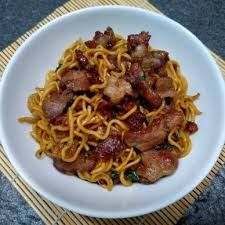 M13 Mie Goreng Babi