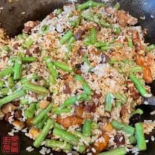 Minced Meat with Sour Long Bean Rice (JOYFUL)