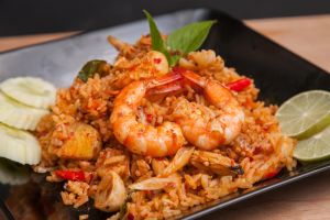 19. Nasi Goreng Seafood