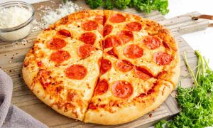 PEPPERONI (PIZZA)