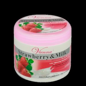 Vienna Bodyscrub Strawberry 250g