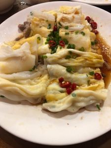steamed rice noodles with minced pork猪肉馅肠粉