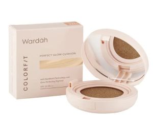 wardah colorfit glow cushion