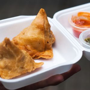 Chicken Samosa (2 Pcs.)