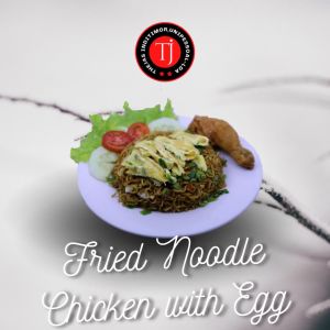 Fried Noodle Chicken With Egg