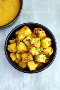 Aloo Jeera (Fried Potato with Cumin Seed)