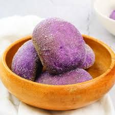 Ube Pandesal 