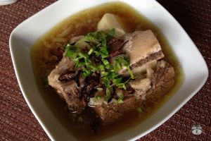 SUP TULANG  (CRISTOPE'S CAFE)