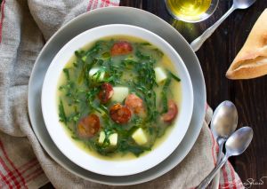 Caldoverde ( Portugues stly soup )