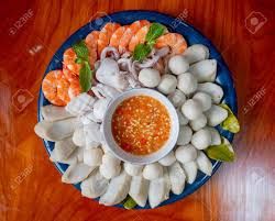 SEAFOOD (Prawn + Squid + Fishball + Egg)