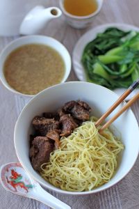 Fishing Dry Beef Noodles