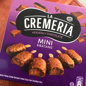 nestle ice cream L C Heavenly  chocolate