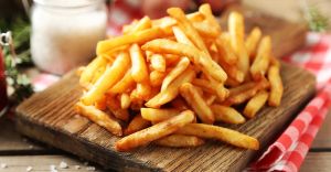 Bowl of wedges french fries ( home made crispy golden french fries 自制黄金炸薯条