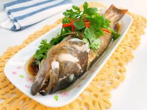 Hong Kong  style steamed  fish fillet 港蒸鱼柳
