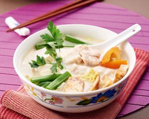 S2 fish fillet soup  鱼片汤