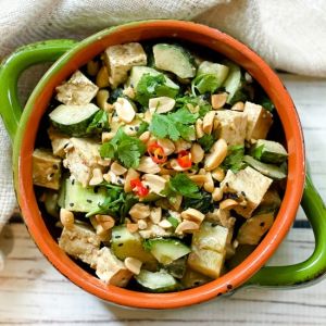 Spicy tofu & salad (vg)