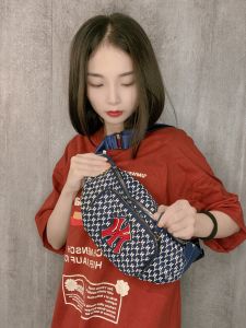 MLB MONOGRAM UNISEX BELT BAG 32BGC9011 50N NAVY NEW YORK YANKEES