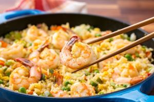 Fried rice with seafood with assorted seafood 海鲜炒饭