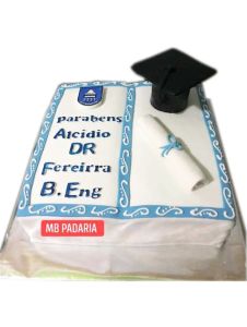 Parabens Graduation white cake, 8 inches 