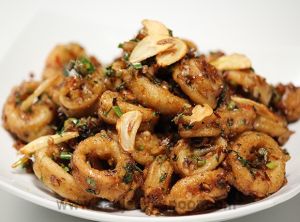 Fried butter squid 牛油鲜鱿